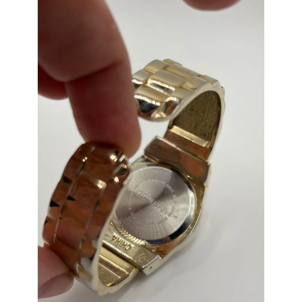 Geneva women gold